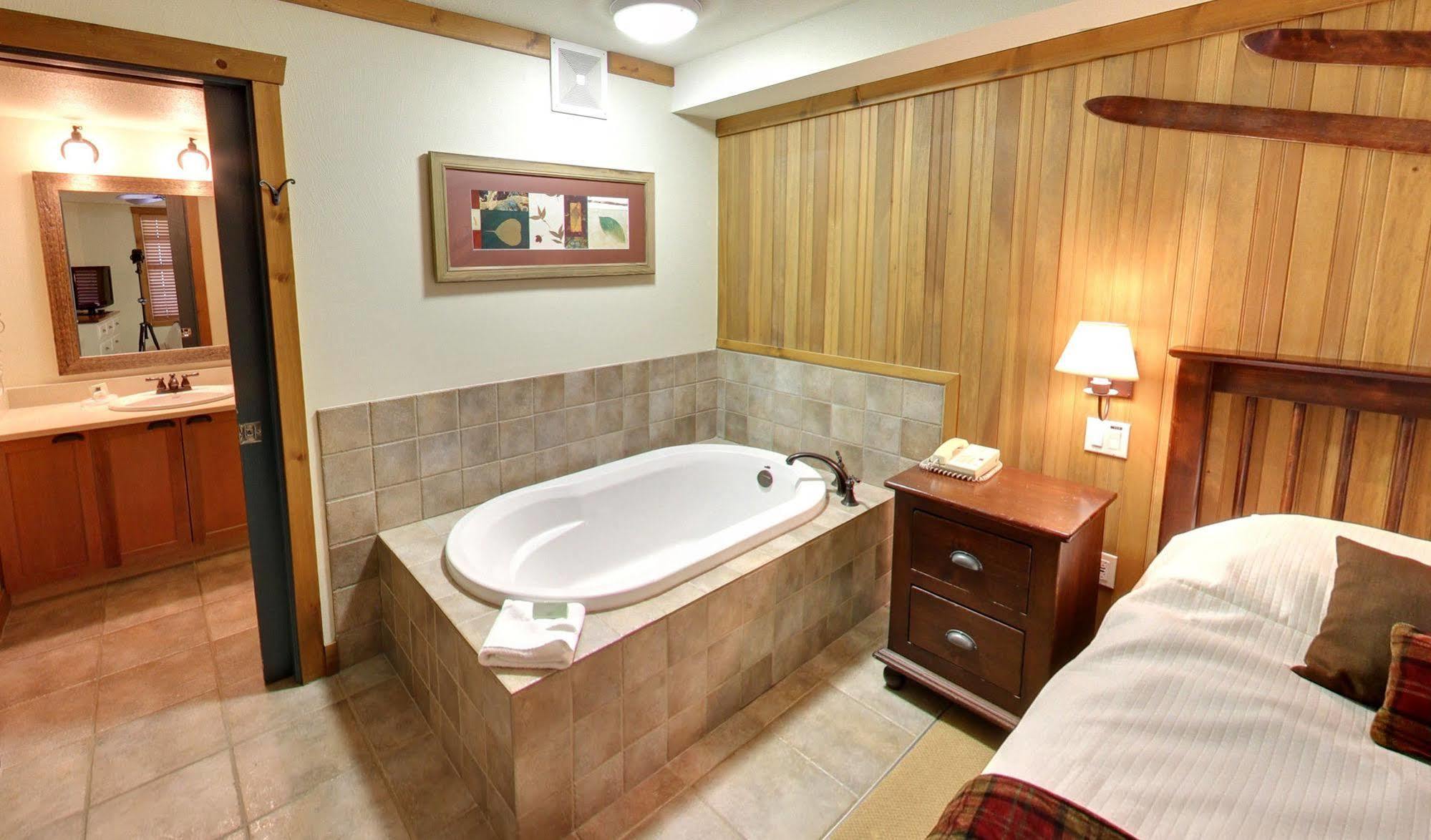 Embarc Resort